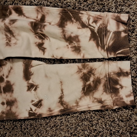 Lululemon Joggers - Picture 3 of 4